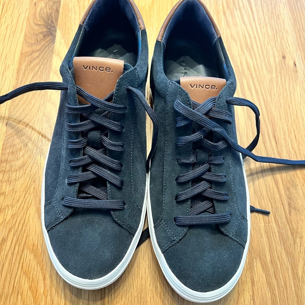 Vince Men's Dark Blue Suede Sneakers